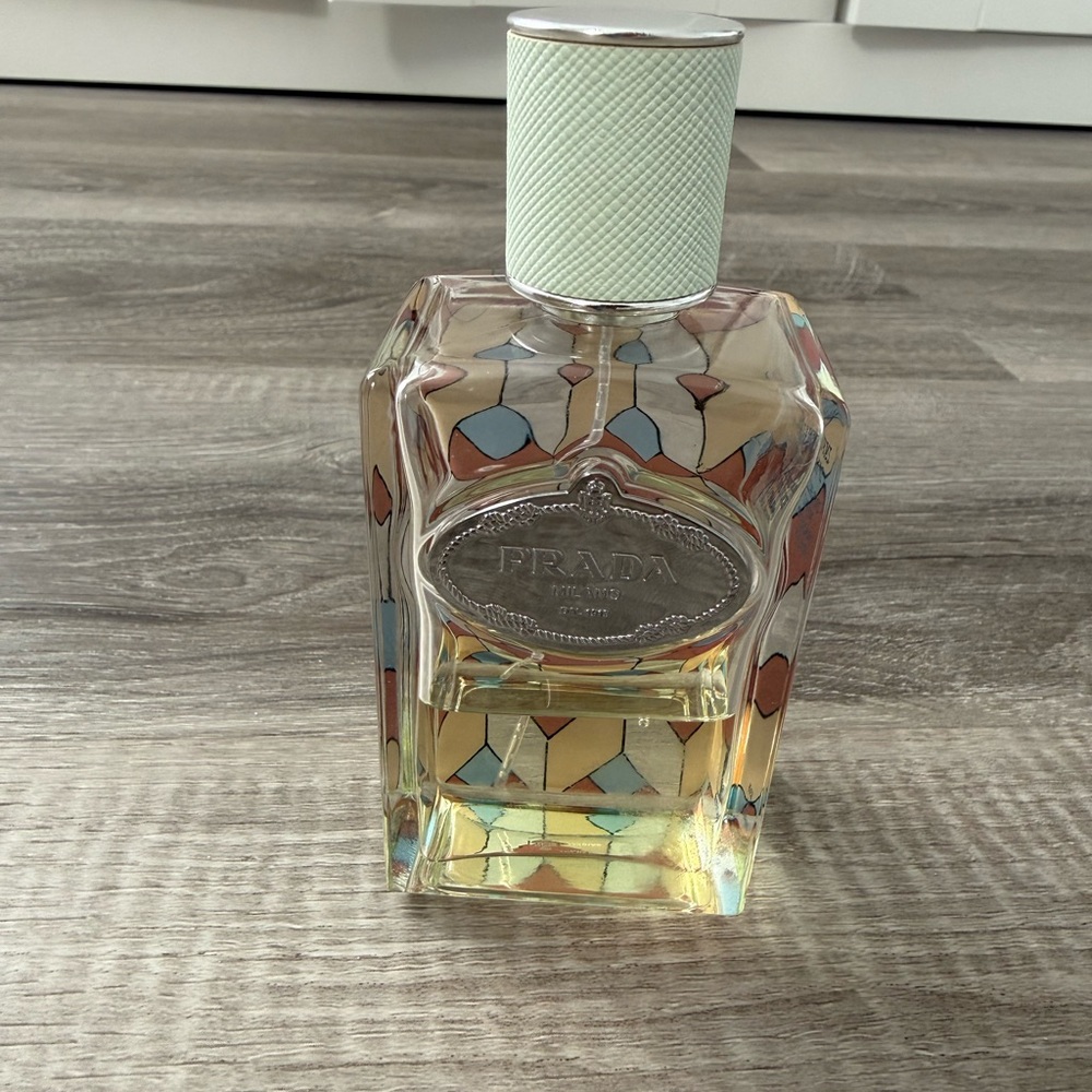 Prada Infusion d'iris Perfume